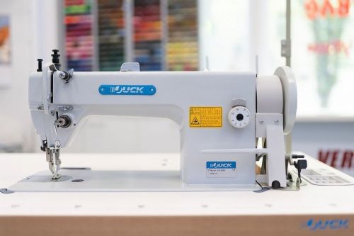 Промышленная швейная машина JUCK JK-0303 в интернет-магазине dinki.ru